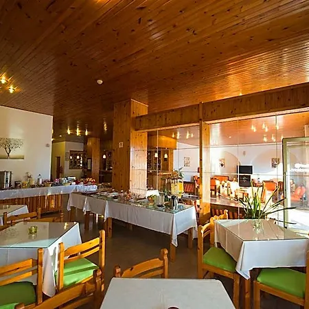 Hotel International 2*